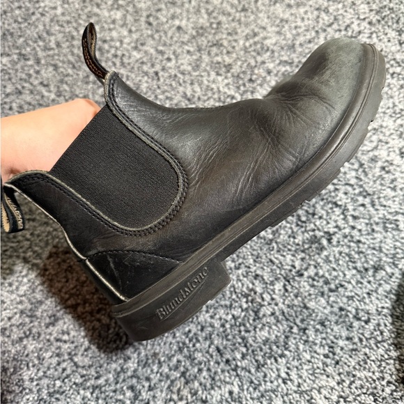 Blundstone Shoes - Blundstone Dark Leather Ankle Boots